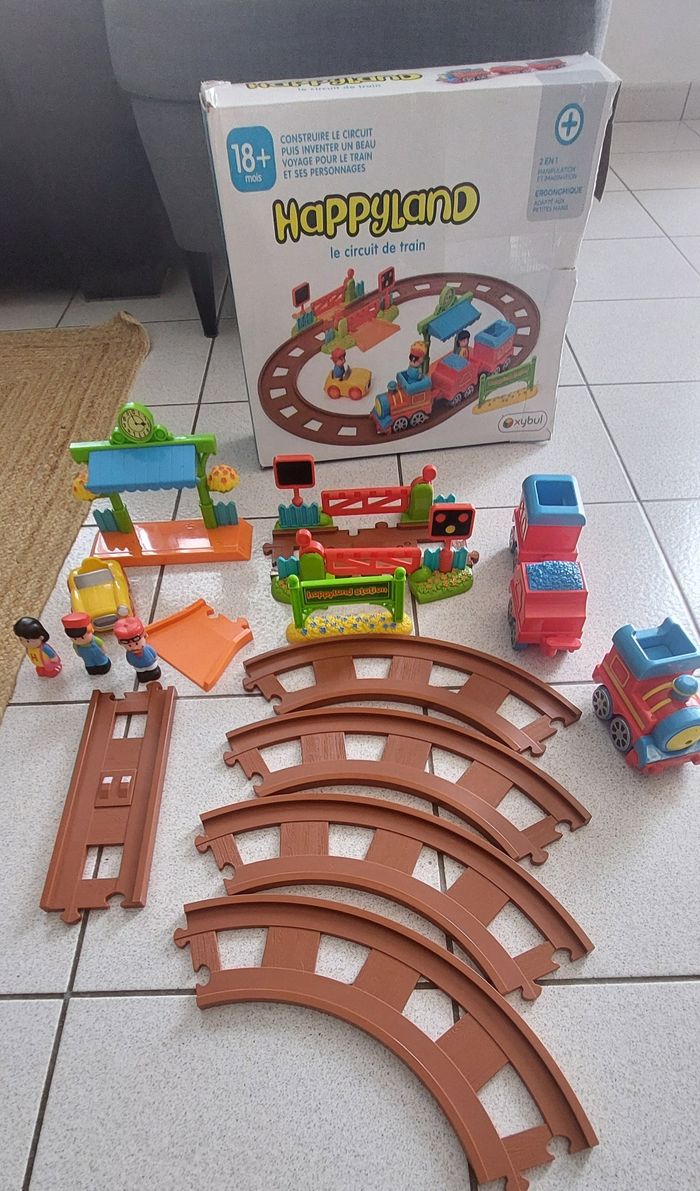 Circuit de train Happyland Oxybul - photo numéro 2