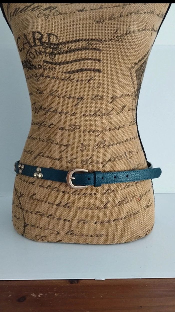 Ceinture bleu canard ronds doré 90 cm - photo numéro 2