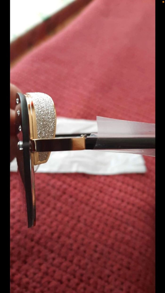 Lunette de soleil femme - photo numéro 3