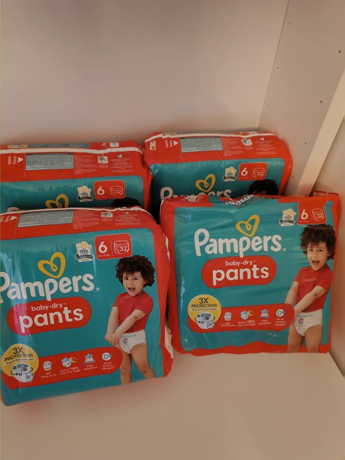 4 paquets Pampers taille 6 - photo numéro 2