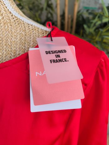 Robe Naf Naf rouge phare – neuve avec étiquette – T.40 (idéal fêtes)