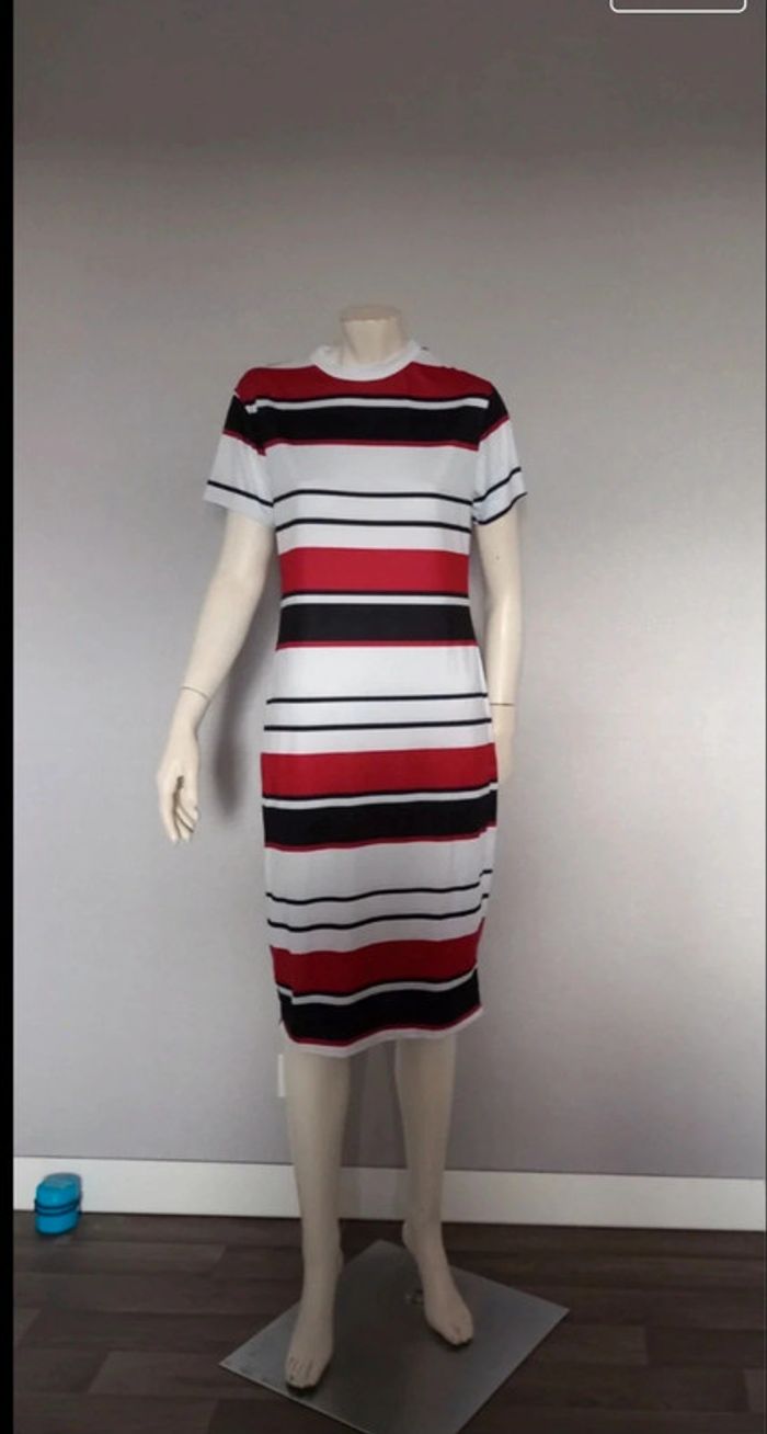 Belle robe légère XL