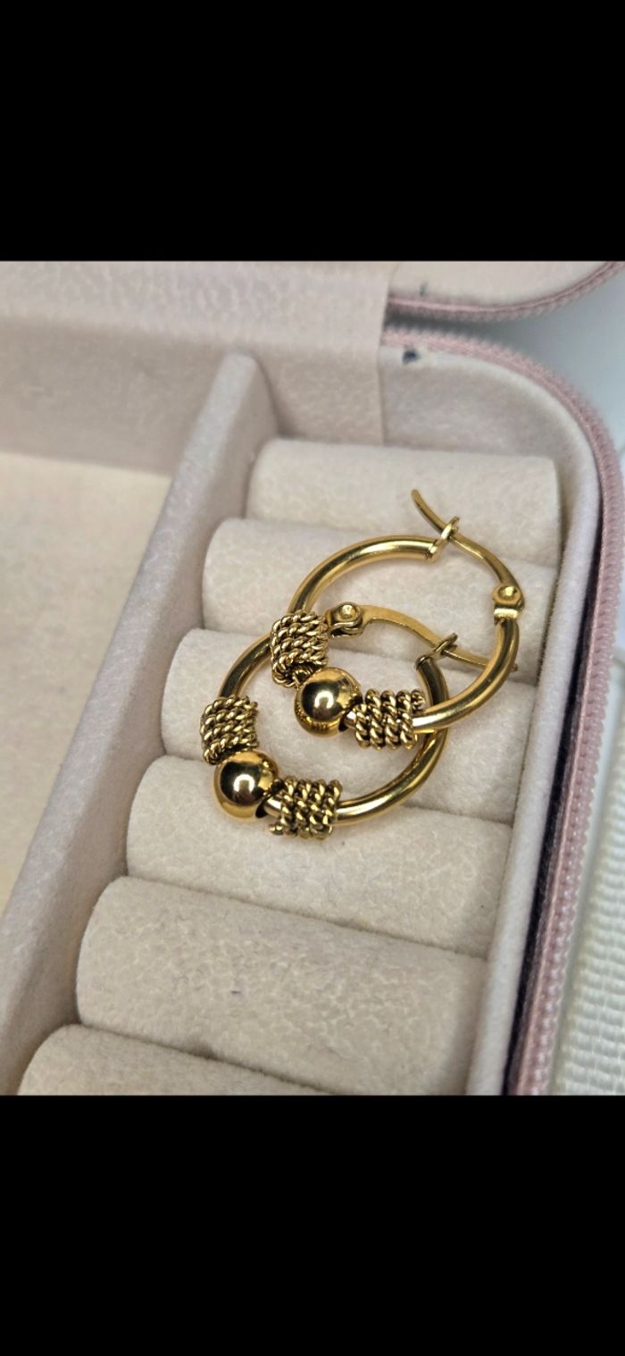 Boucles d'oreille en acier inoxydable