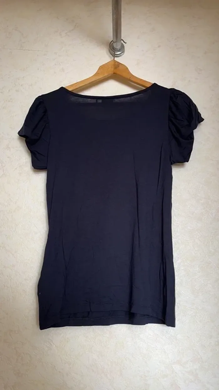 Tee-shirt bleu marine 38/40 - photo numéro 2