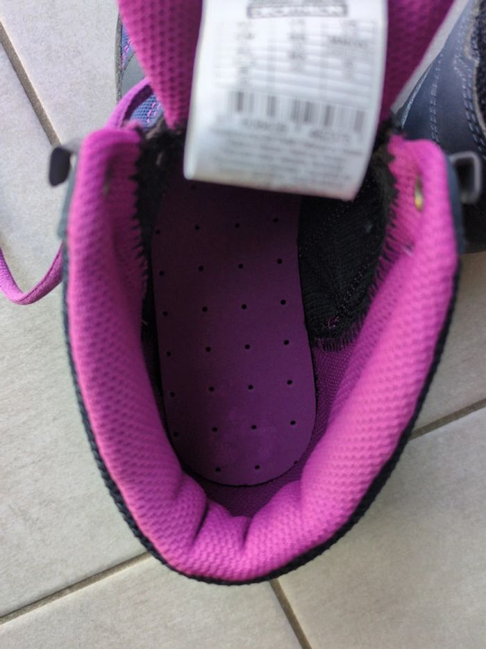Chaussures de randonnée neuves T35 - photo numéro 6