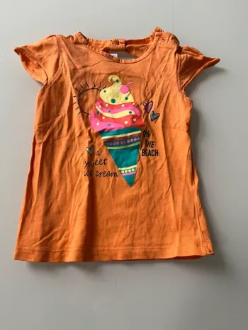T-shirt orange