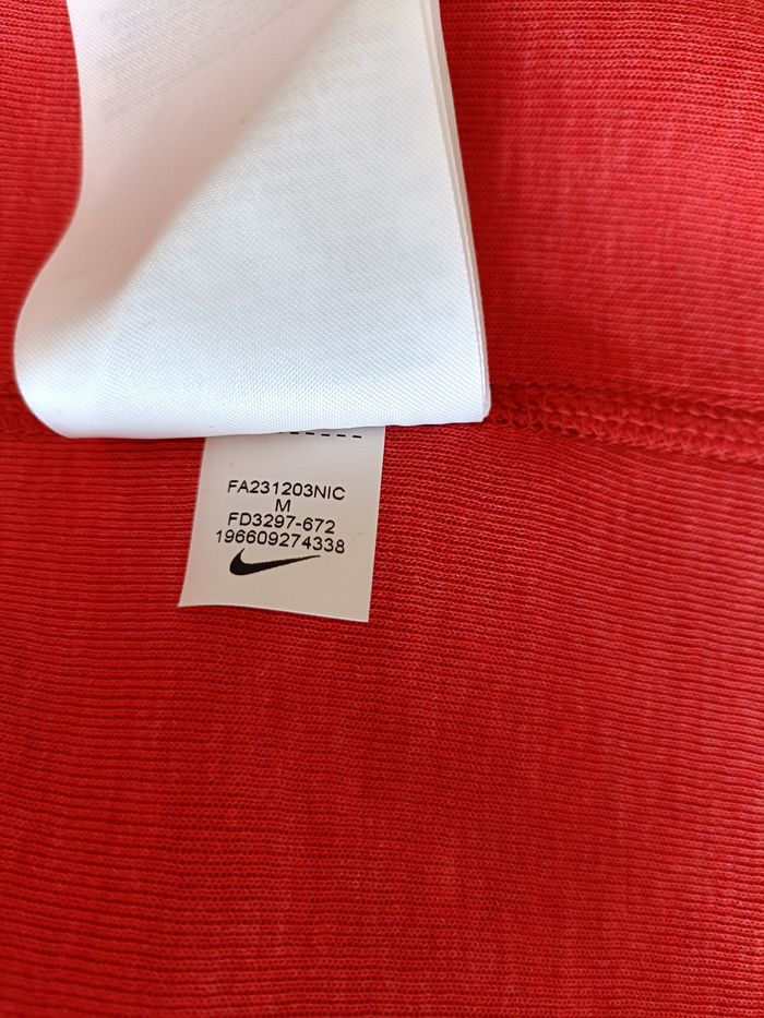 Gilet enfant Nike taille 10-12ans - photo numéro 6