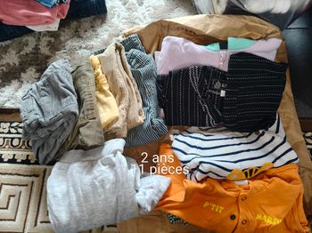 Lot de vêtements 2 ans mixte 