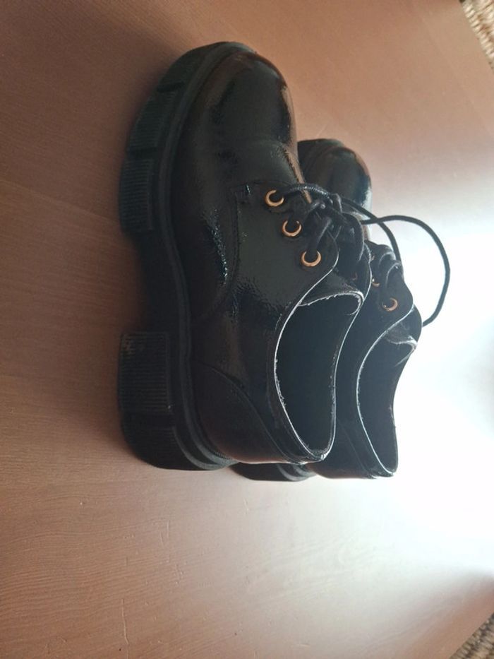 Chaussures vernies fille pointure 33 - photo numéro 10