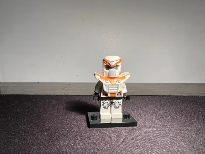 Lego figurine minifigure série 9 battle mech