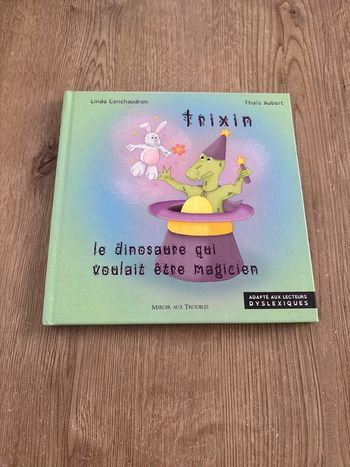 Le dinosaure qui voulait être magicien