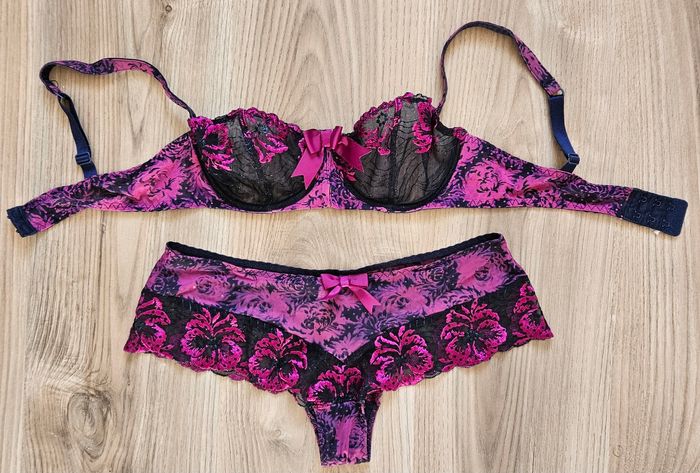 Ensemble Aubade Love Circus