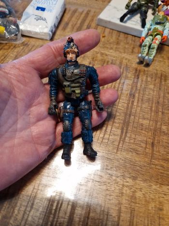 Figurine chap mei