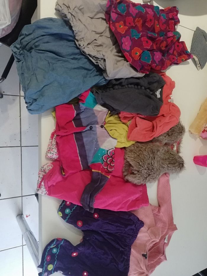 Lot vêtements fille