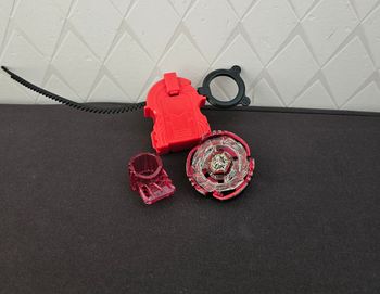 Toupie Beyblade Métal Fusion Cyber Pegasus Limited 