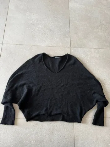 Pull noir Made in italy ample , bon état,  taille L