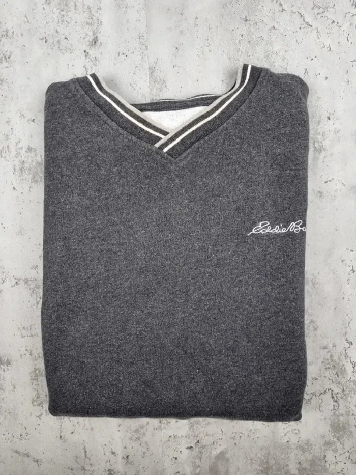 Sweat col V Eddie Bauer gris – Taille XL Homme (mesures en photos) - photo numéro 2
