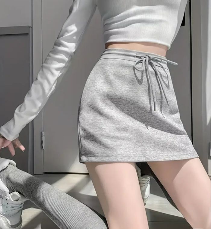 Mini jupe de sport - photo numéro 5