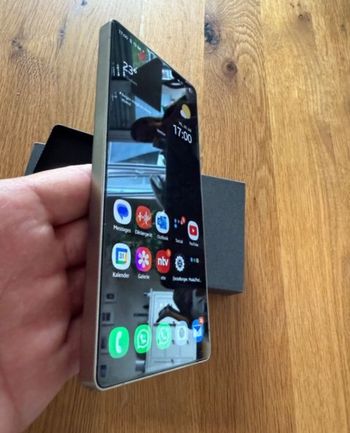 Samsung Galaxy s25