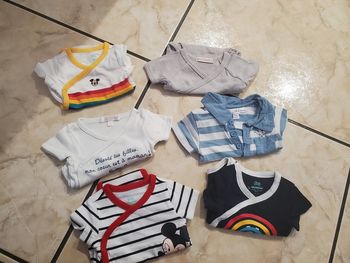 Lot de 6 bodies 1 mois