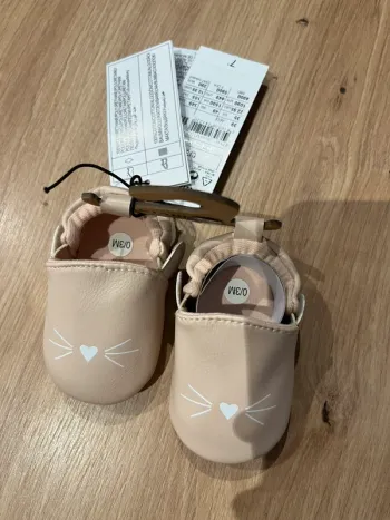 Chaussures bébé fille 0-3 mois