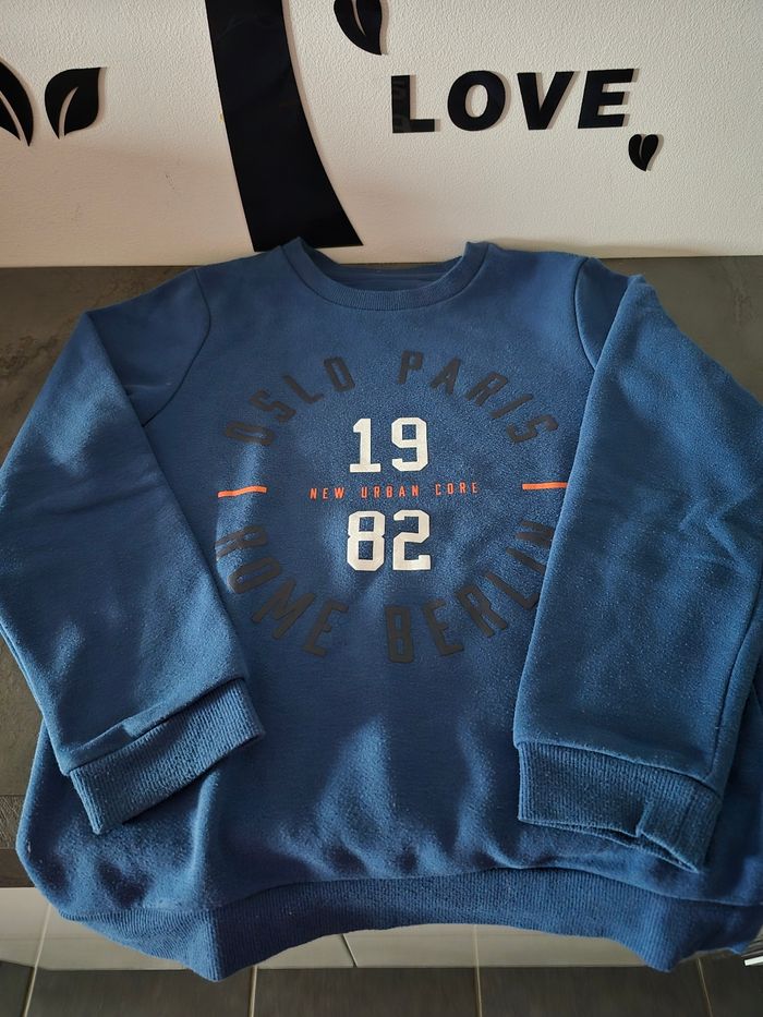2 pulls garcon taille 9/10ans - photo numéro 4