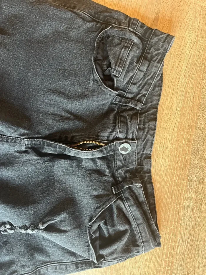Jeans noir - photo numéro 4