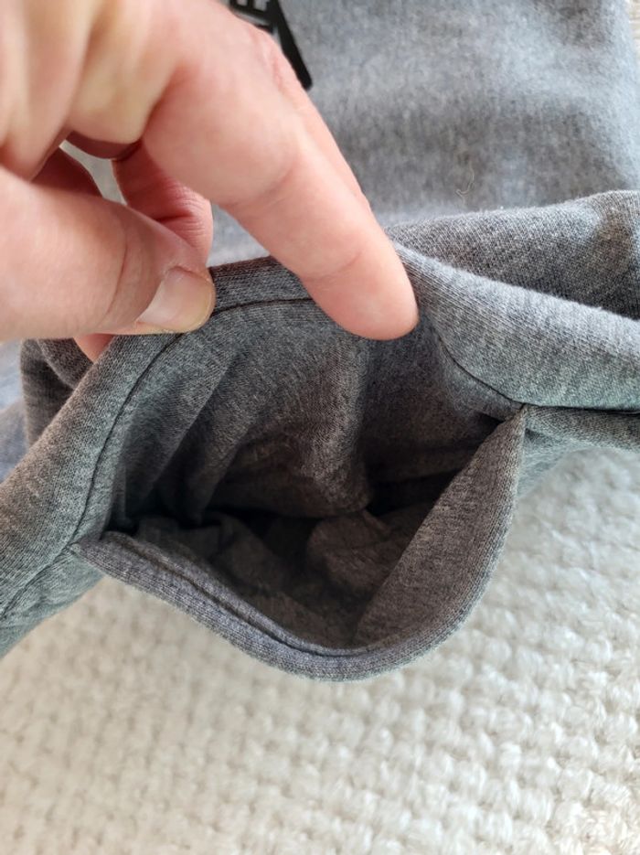 Sweat Nike taille S impeccable prix ferme - photo numéro 3