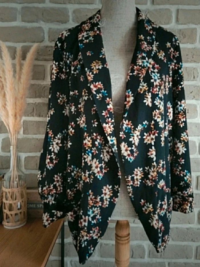 Veste blazer Pimkie noir imprimé fleuri