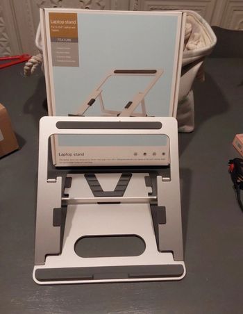 Support tablette ou ordinateur 