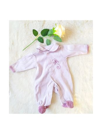 Pyjama en velours ouverture devant taille naissance coloris mauve
