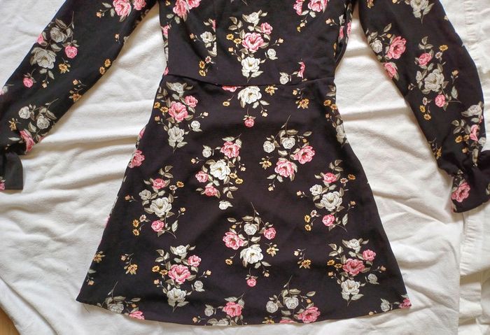 Robe H&M taille 34 neuve - photo numéro 4