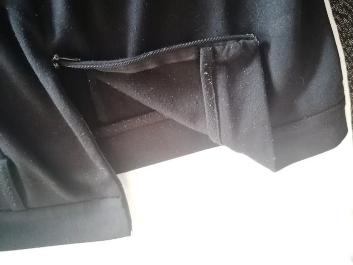 Jupe noire Jennyfer taille38 #Vêtements_femmes_krocaro - photo numéro 8