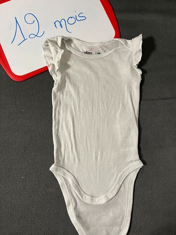 Body manches courtes 12 mois
