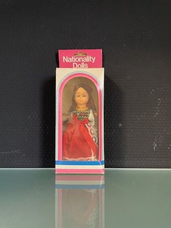 Mini Poupée Nationality Dolls Vintage
