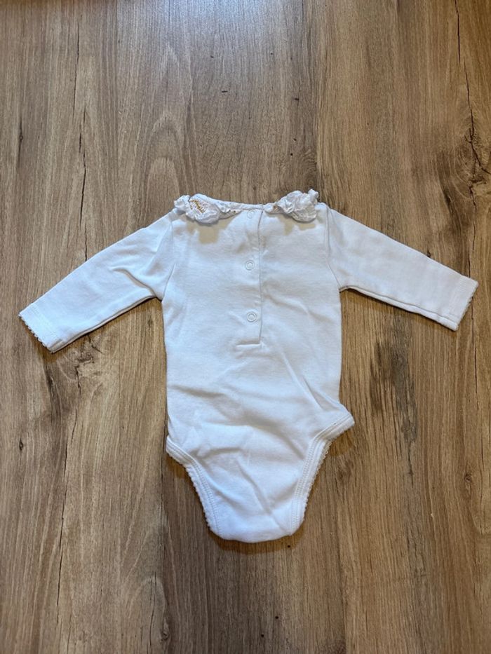 Lot 3 bodies blancs manches longues Petit Bateau/Cyrillus 3 mois - photo numéro 10
