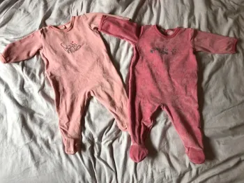 2 pyjamas 6 mois