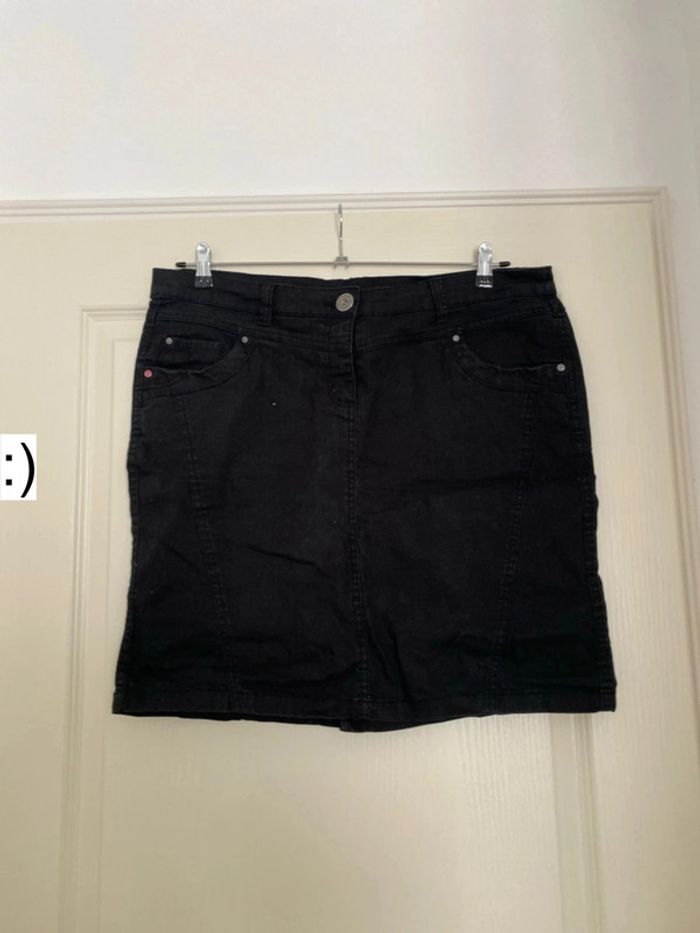 M&S jupe courte noire 46