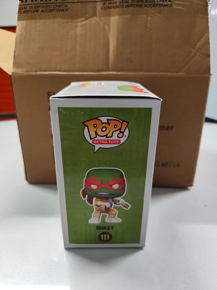 Figurine tortues ninja mikey x power rangers - photo numéro 4