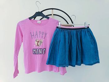 10 ans ensemble teeshirt tape a l'oeil et jupe Okaïdi