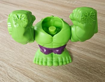 Jouet Hulk Poings Destructeurs Marvel