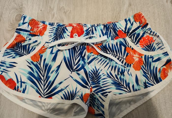 Short s