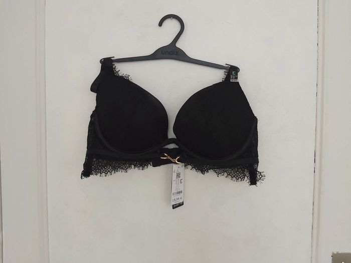 Soutien-gorge Undiz noir 85E