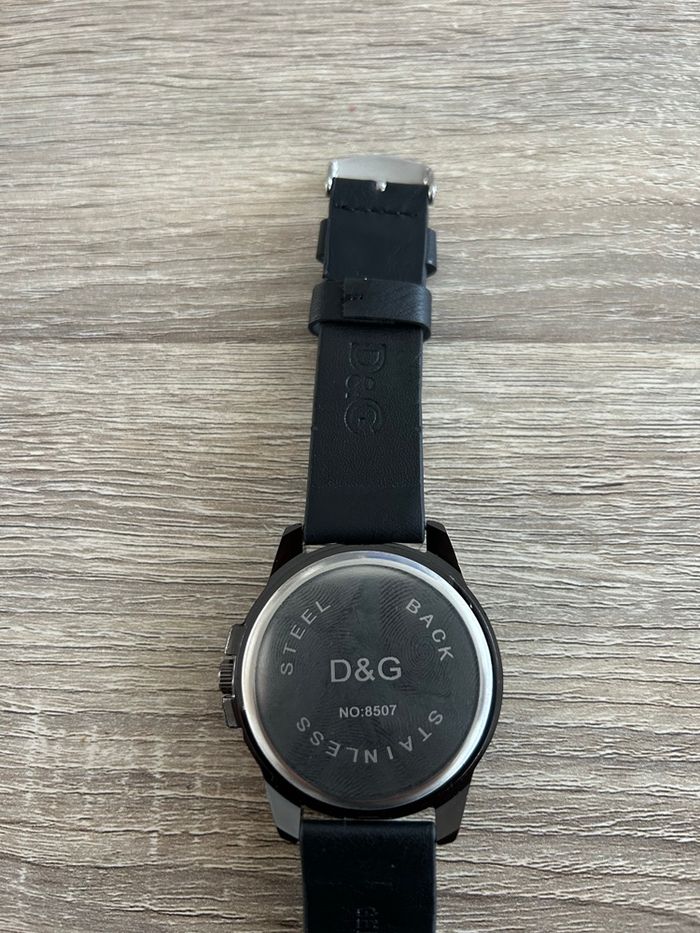 Montre D&G neuve jamais portée - photo numéro 6
