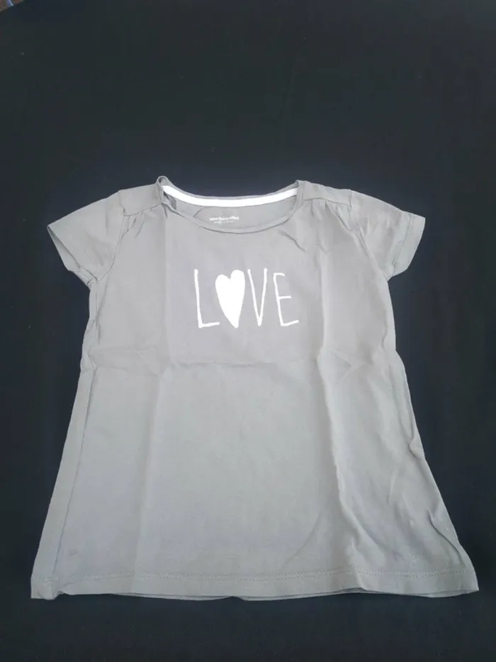 Lot de 12 Tee shirt Fille Taille 6 Ans - photo numéro 14