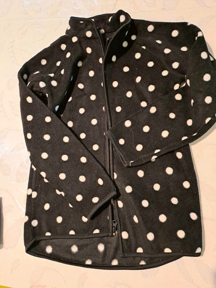 Sweat zippé à pois 10 ans