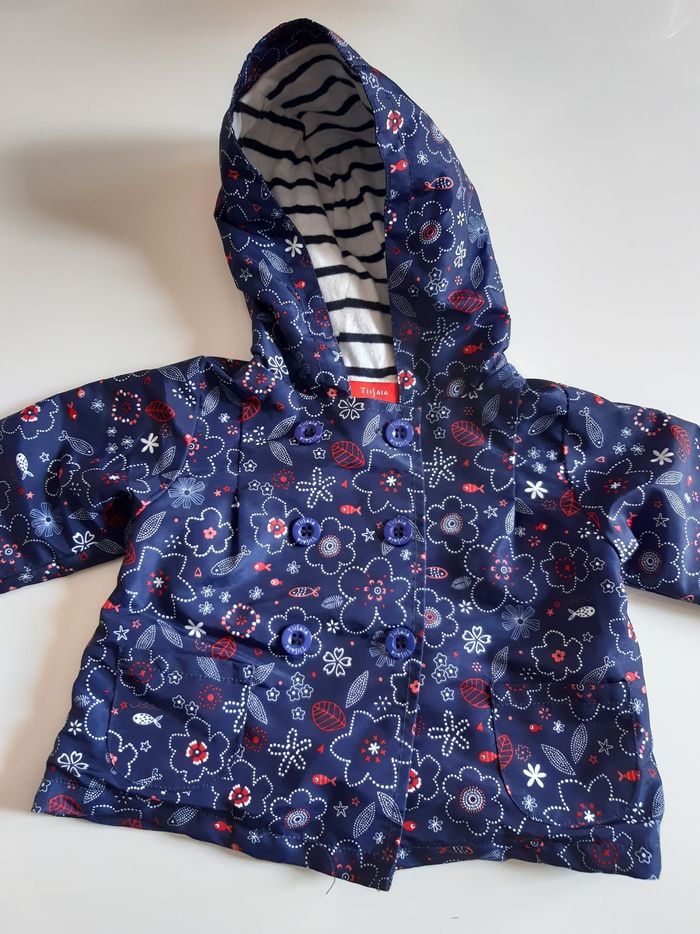 Imperméable taille 6 mois - photo numéro 2