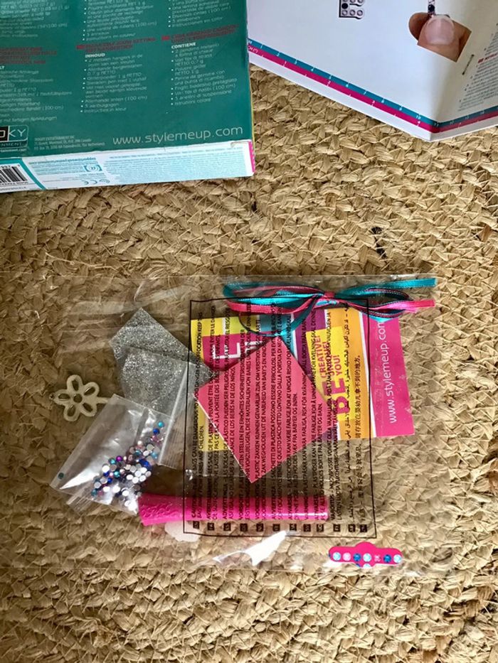 Kit créatif sweet key charms créer 2 colliers forme clefs avec strass - photo numéro 5