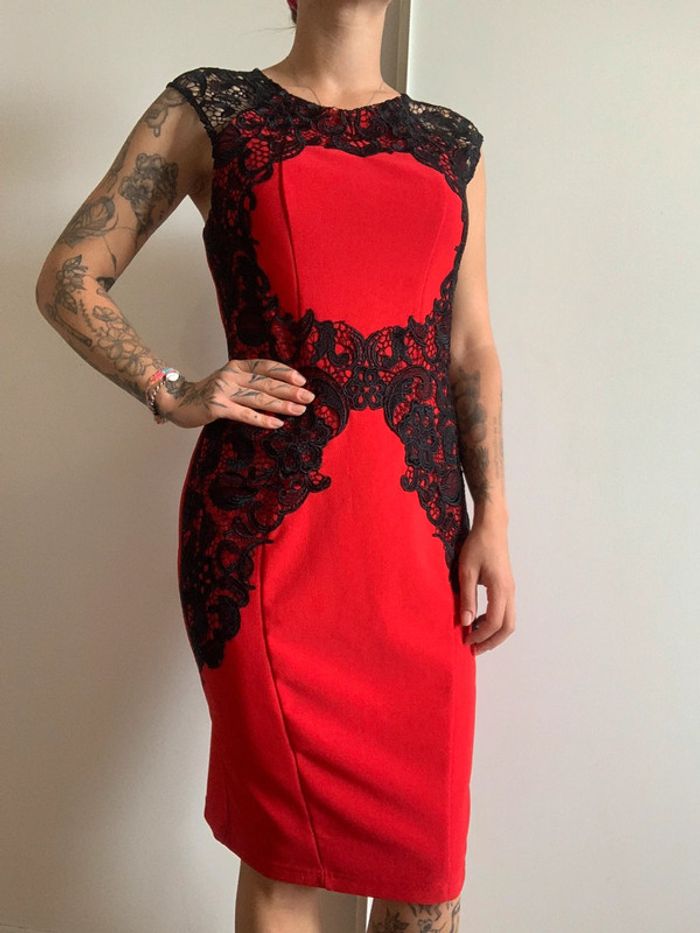 Robe rouge et noire sexy lipsy taille m 38 - photo numéro 8