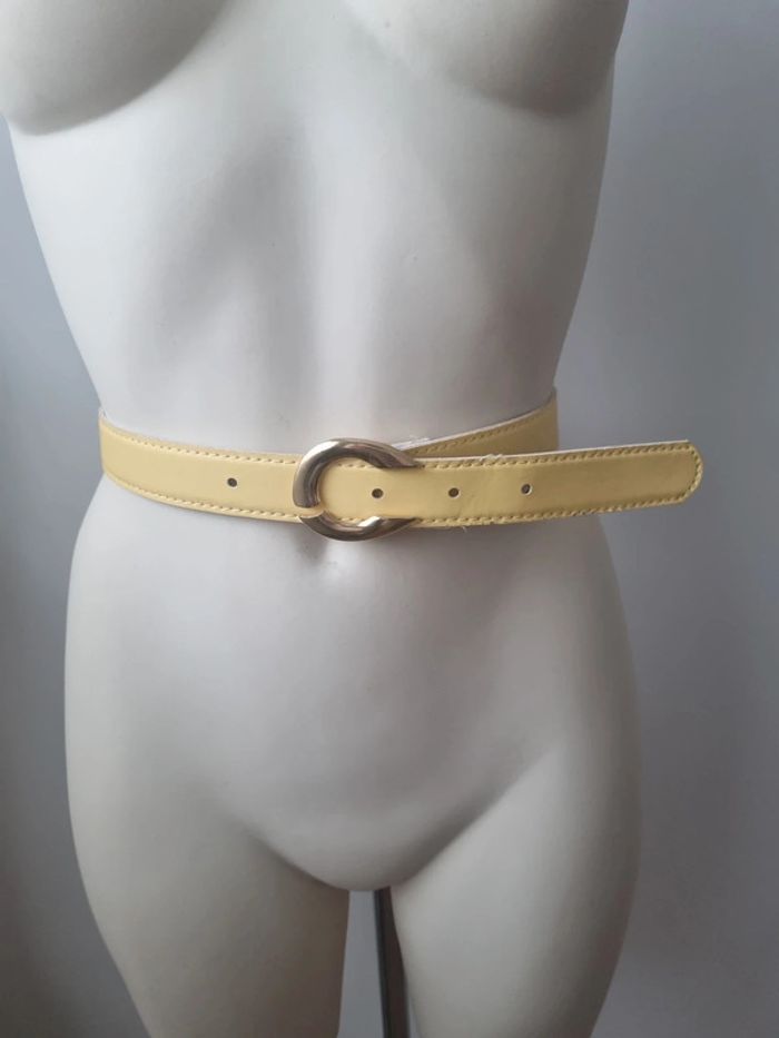 Ceinture jaune vintage boucle métal doré - photo numéro 12